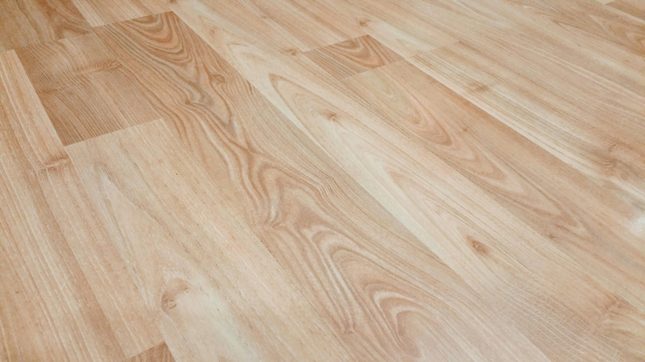 Stilfulde og komfortable spisebordsstole fra Carl Hansen